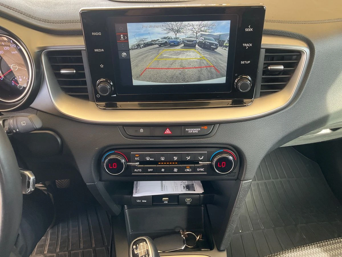 Kia Ceed 1, 6CRDI-HYBRID, снимка 8 - Автомобили и джипове - 54313757