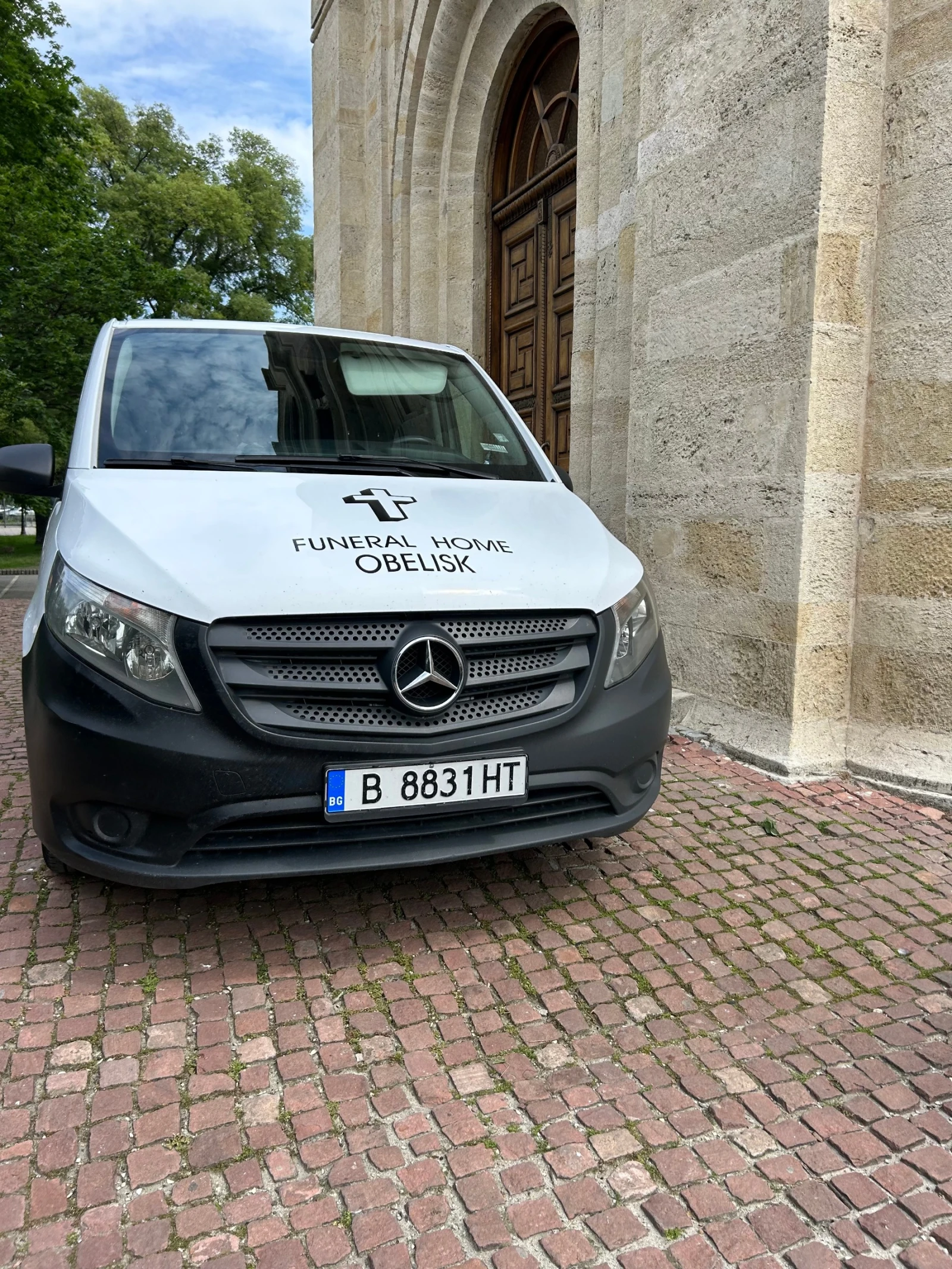 Mercedes-Benz 111 Vito Катафалка, снимка 2 - Автомобили и джипове - 54397386