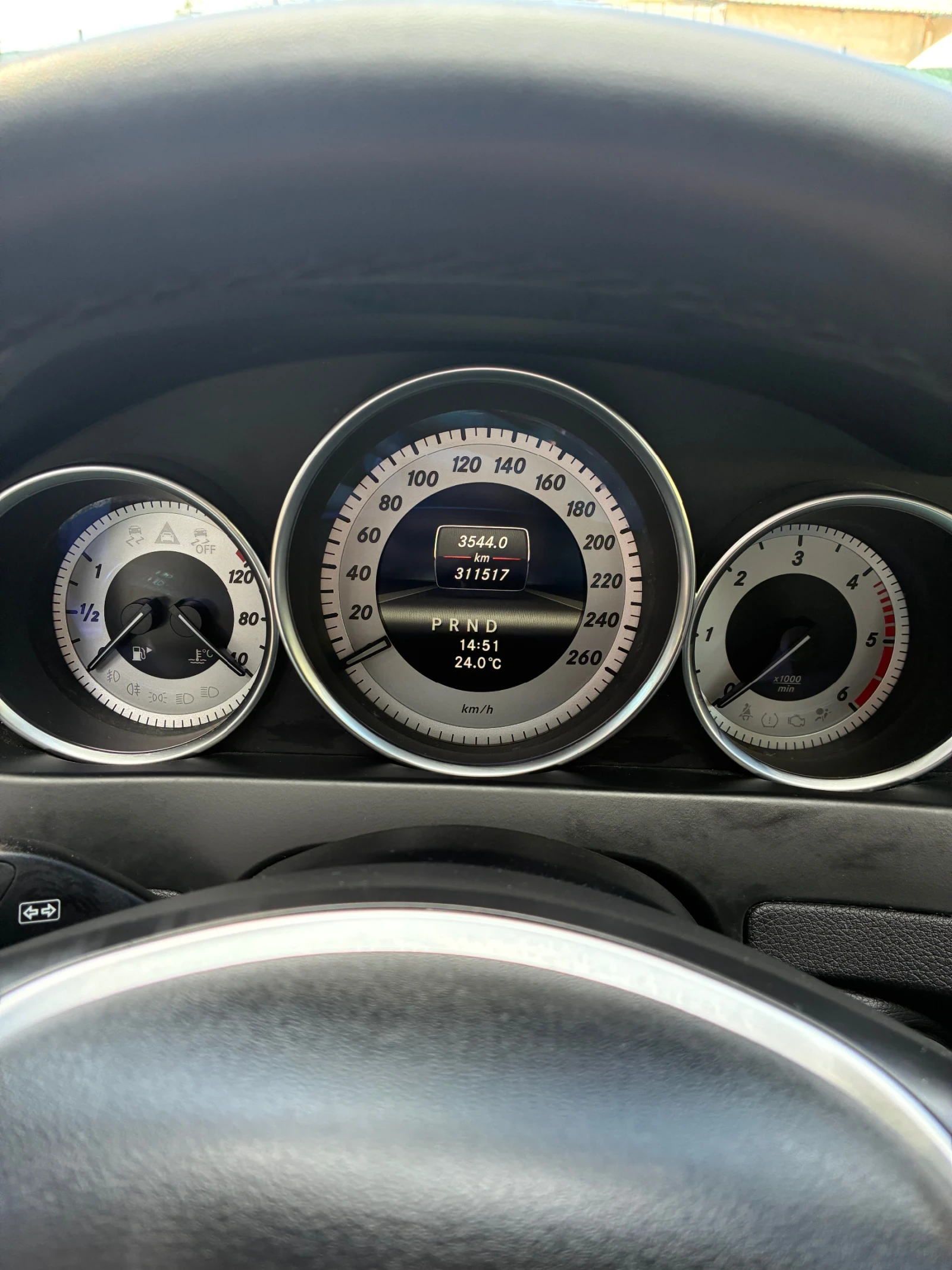 Mercedes-Benz C 200 C 200 DCI, снимка 8 - Автомобили и джипове - 54442432