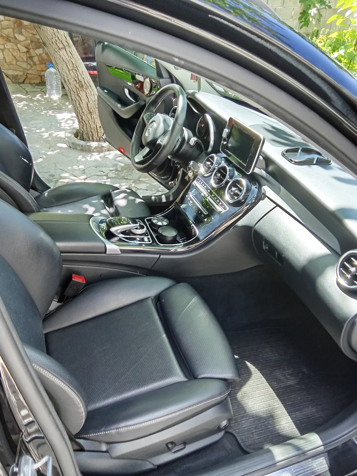 Mercedes-Benz C 220, снимка 5 - Автомобили и джипове - 54720071