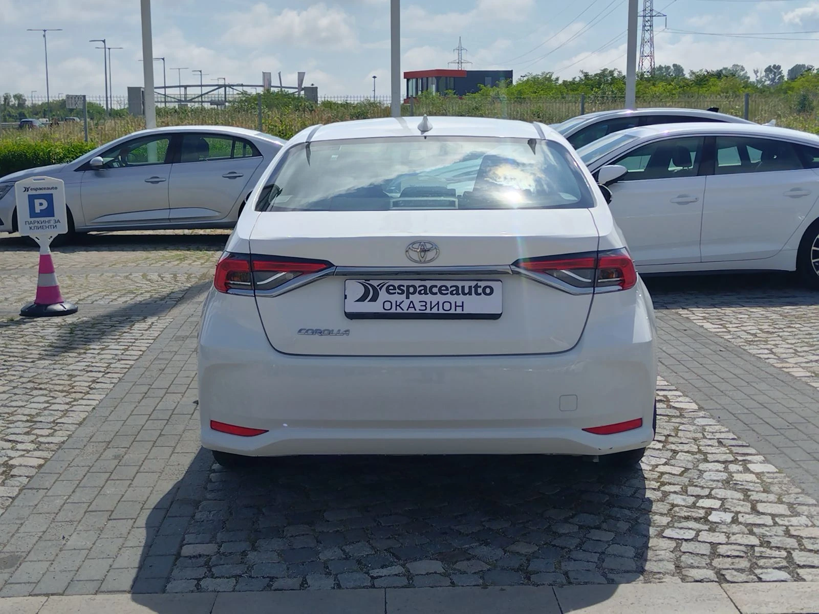 Toyota Corolla 1.5/125к.с., снимка 5 - Автомобили и джипове - 54763560