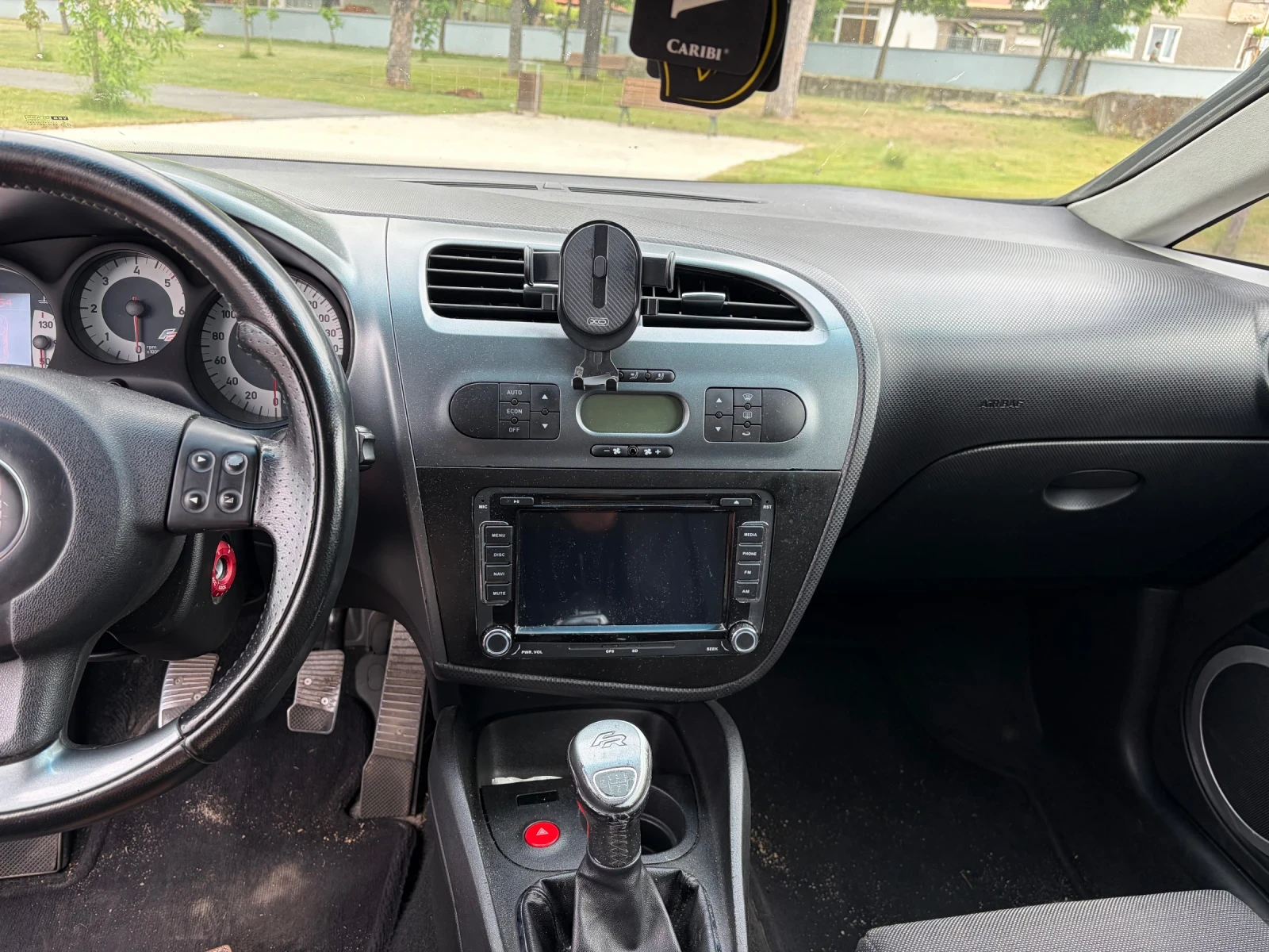 Seat Leon, снимка 6 - Автомобили и джипове - 54855247