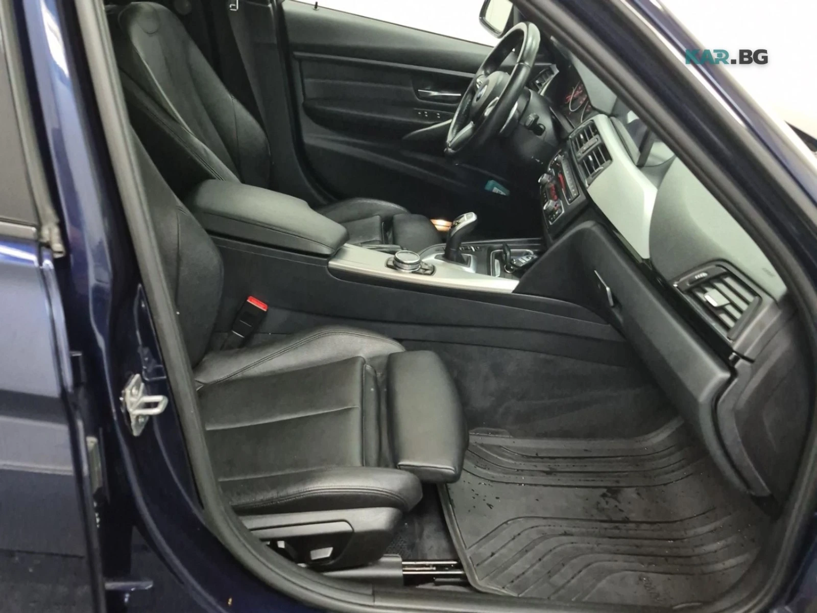 BMW 335 xDrive Автокредит Цена до България, снимка 11 - Автомобили и джипове - 55031371