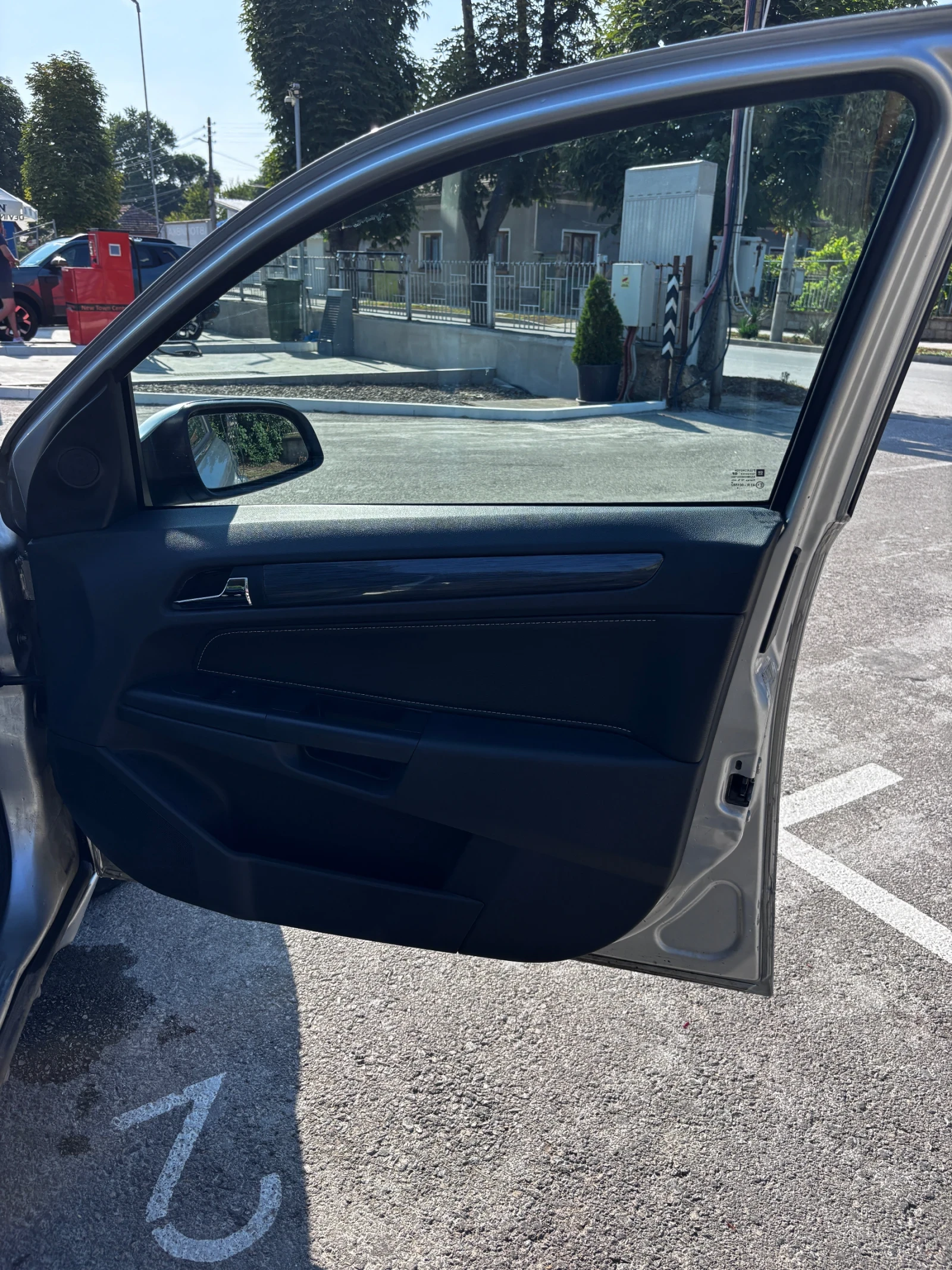 Opel Astra, снимка 10 - Автомобили и джипове - 55342929