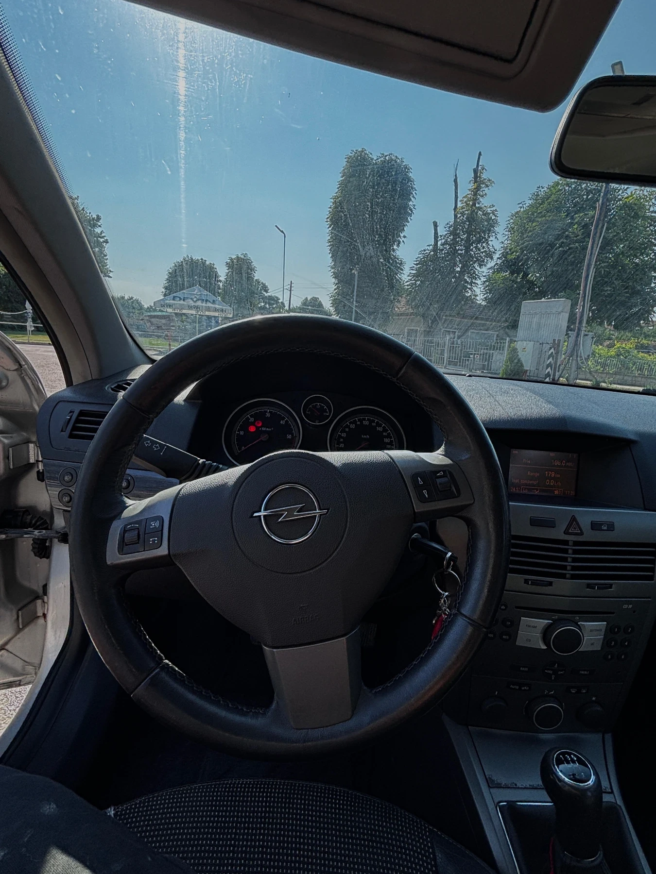 Opel Astra, снимка 7 - Автомобили и джипове - 55342929