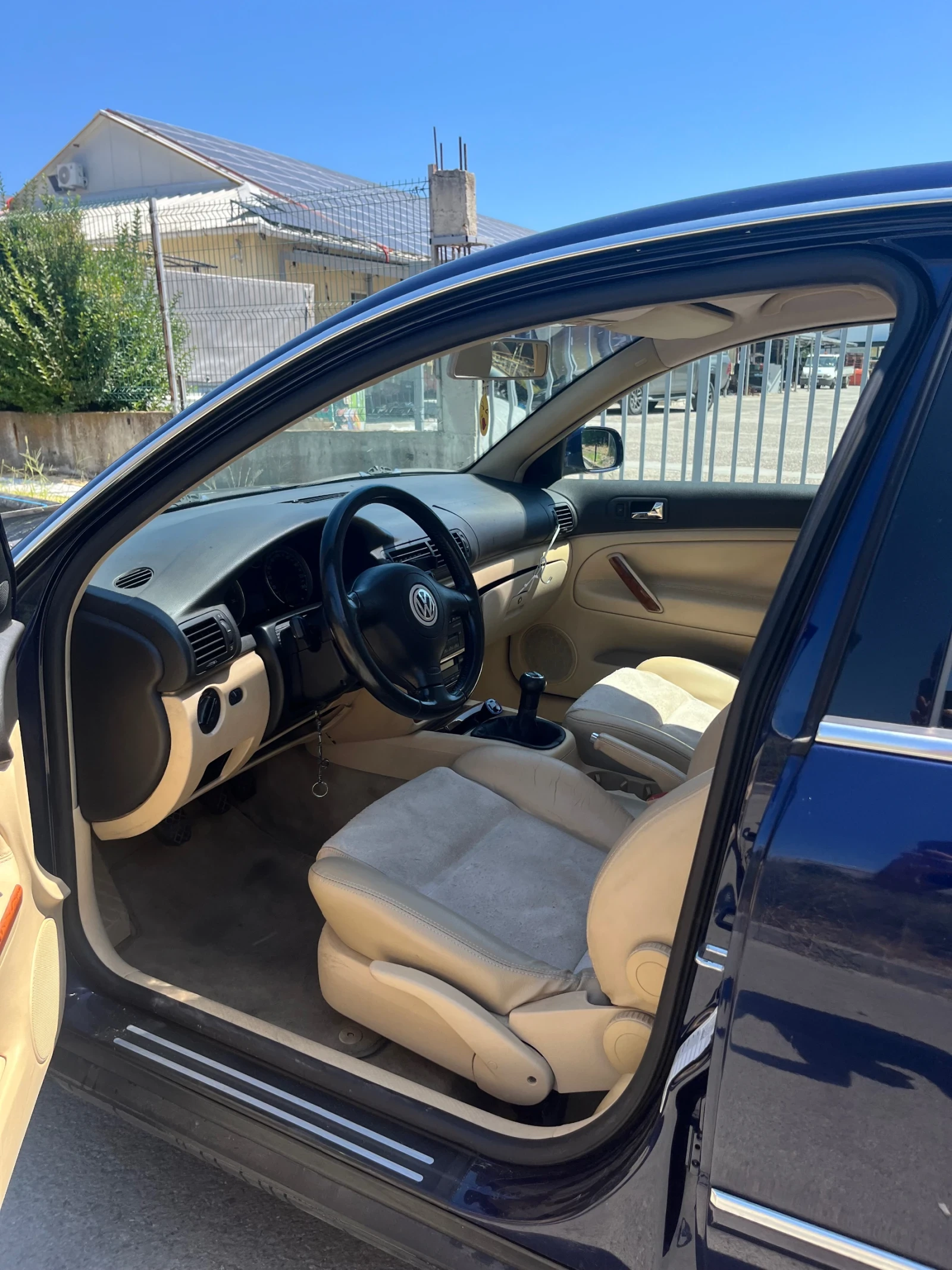VW Passat, снимка 5 - Автомобили и джипове - 55618464