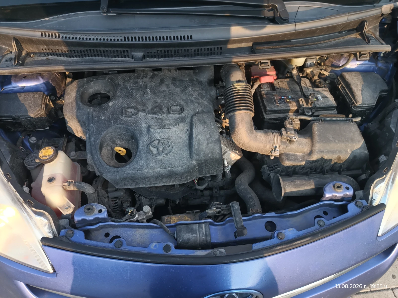 Toyota Verso S 1.4 D4D 90кс. Multimedia 6 скорости, снимка 4 - Автомобили и джипове - 55658571