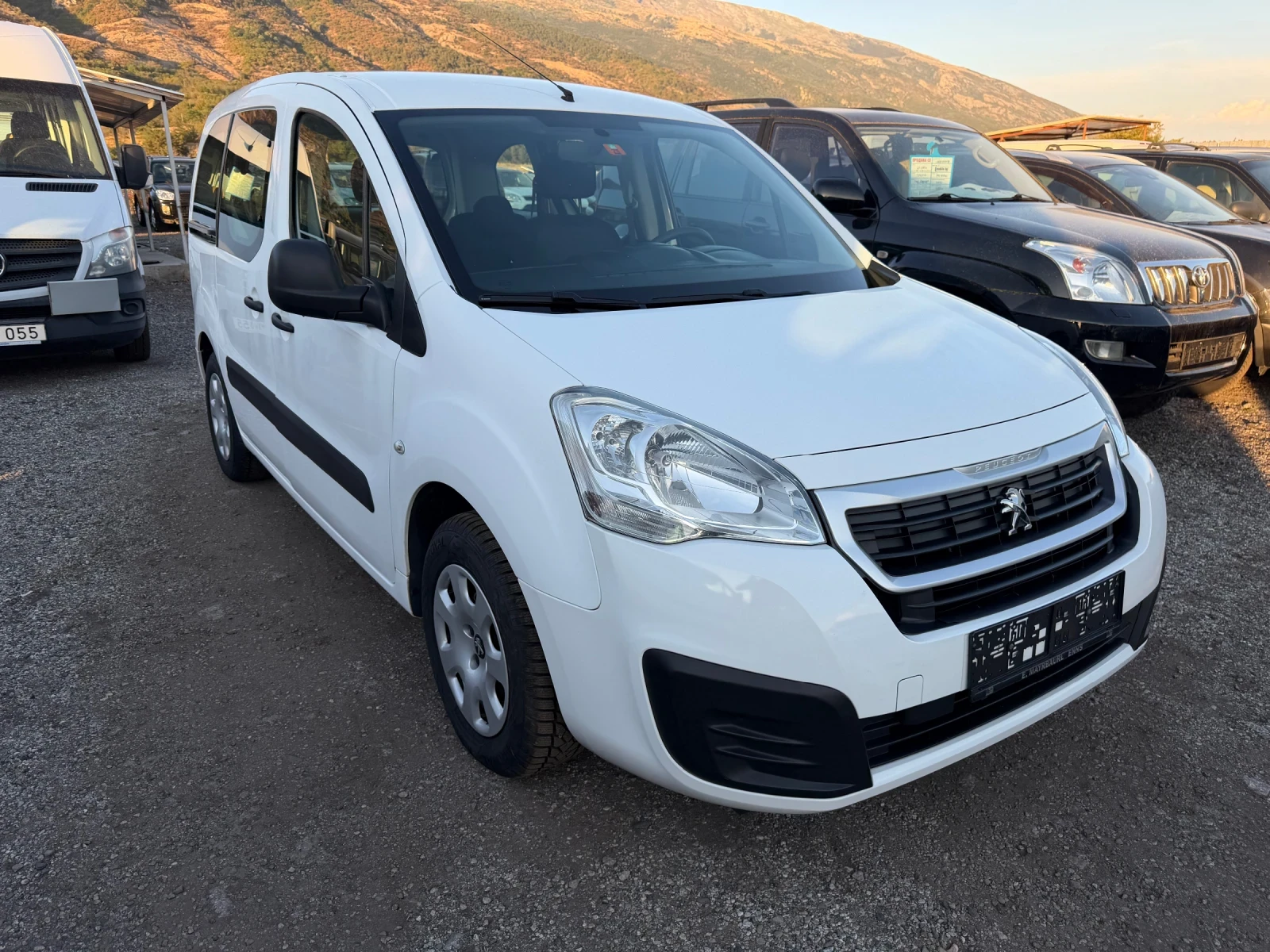 Citroen Berlingo, снимка 3 - Автомобили и джипове - 55963895