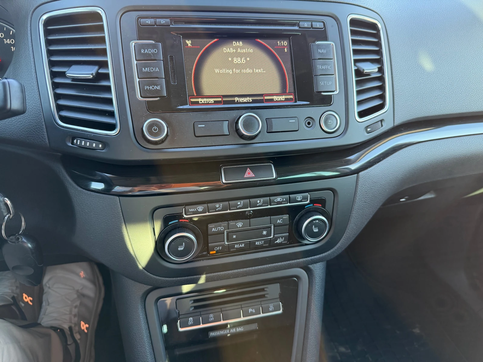 Seat Alhambra, снимка 17 - Автомобили и джипове - 56132438