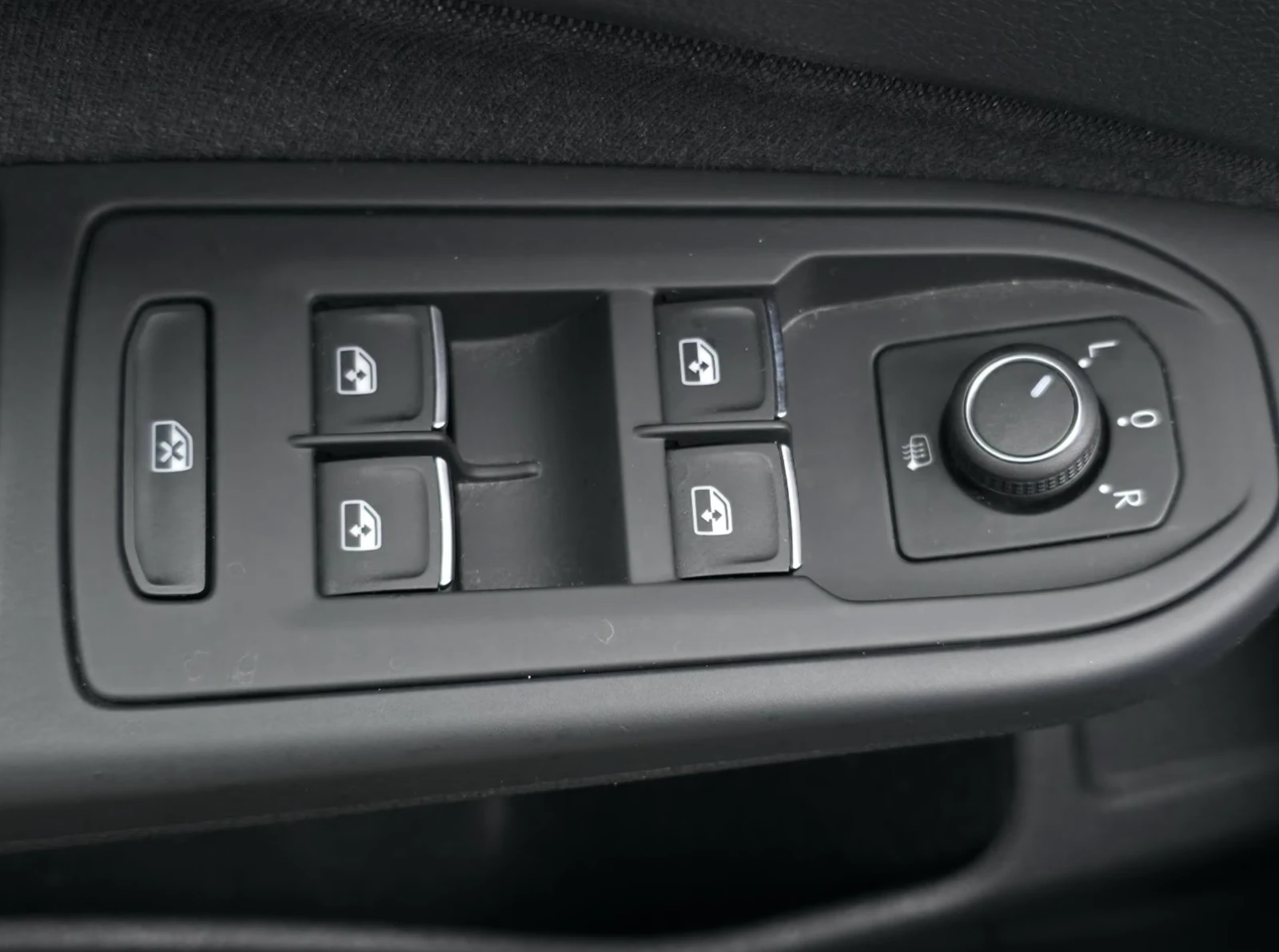 VW Golf, снимка 12 - Автомобили и джипове - 56179108