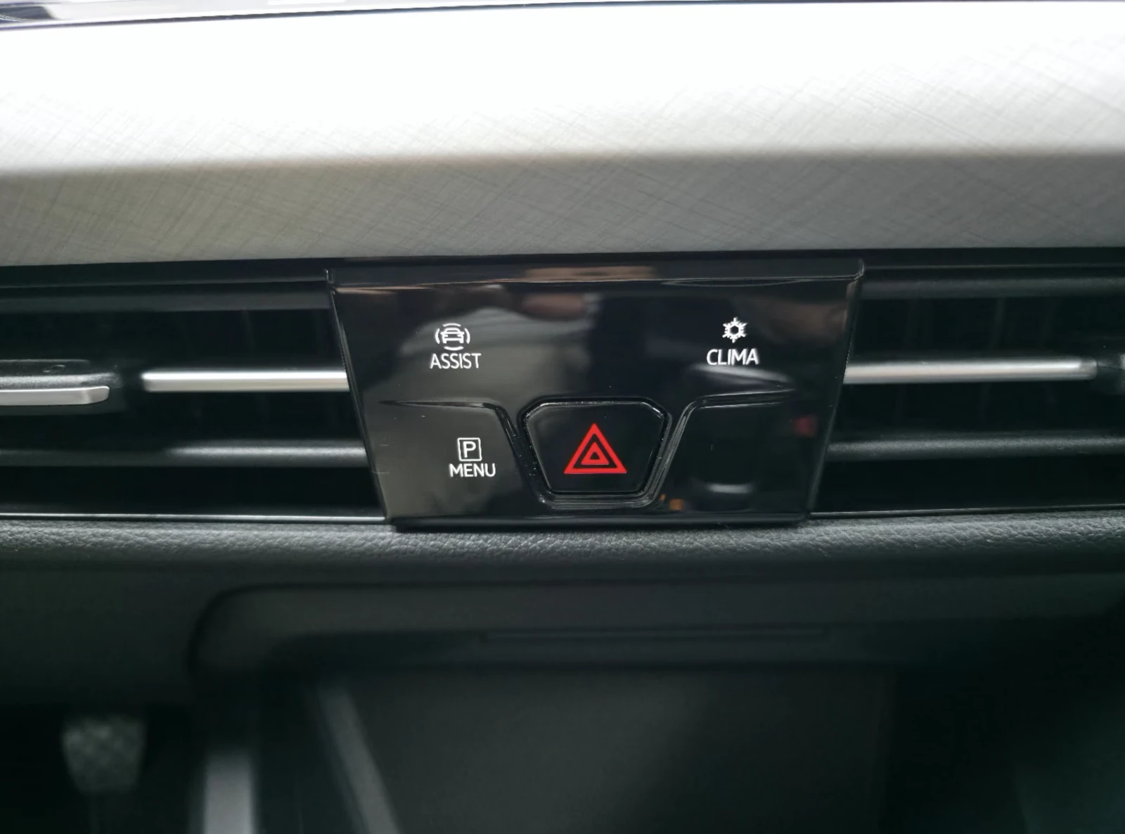 VW Golf, снимка 7 - Автомобили и джипове - 56179108