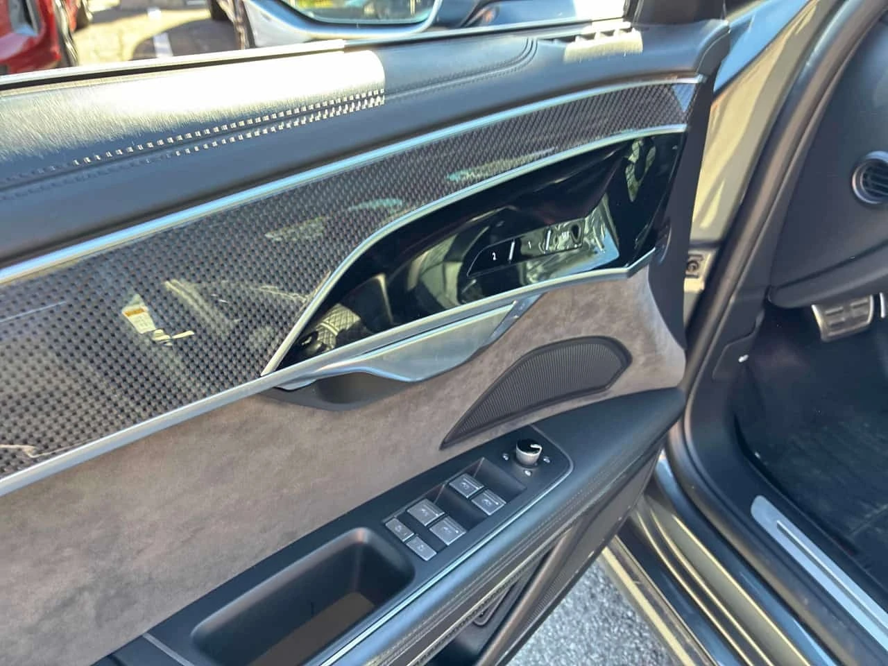 Audi S8 * 4.0 TFSI quattro * АВТОКРЕДИТ * , снимка 12 - Автомобили и джипове - 56192194