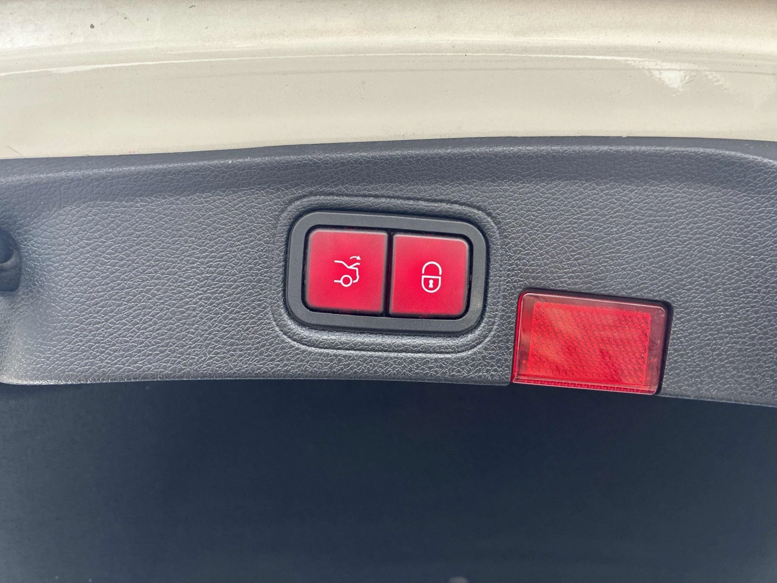 Mercedes-Benz C 300 AMG-pack* 360* Brum* �������* �����* �������* 2��� | Mobile.bg � ����������� 15