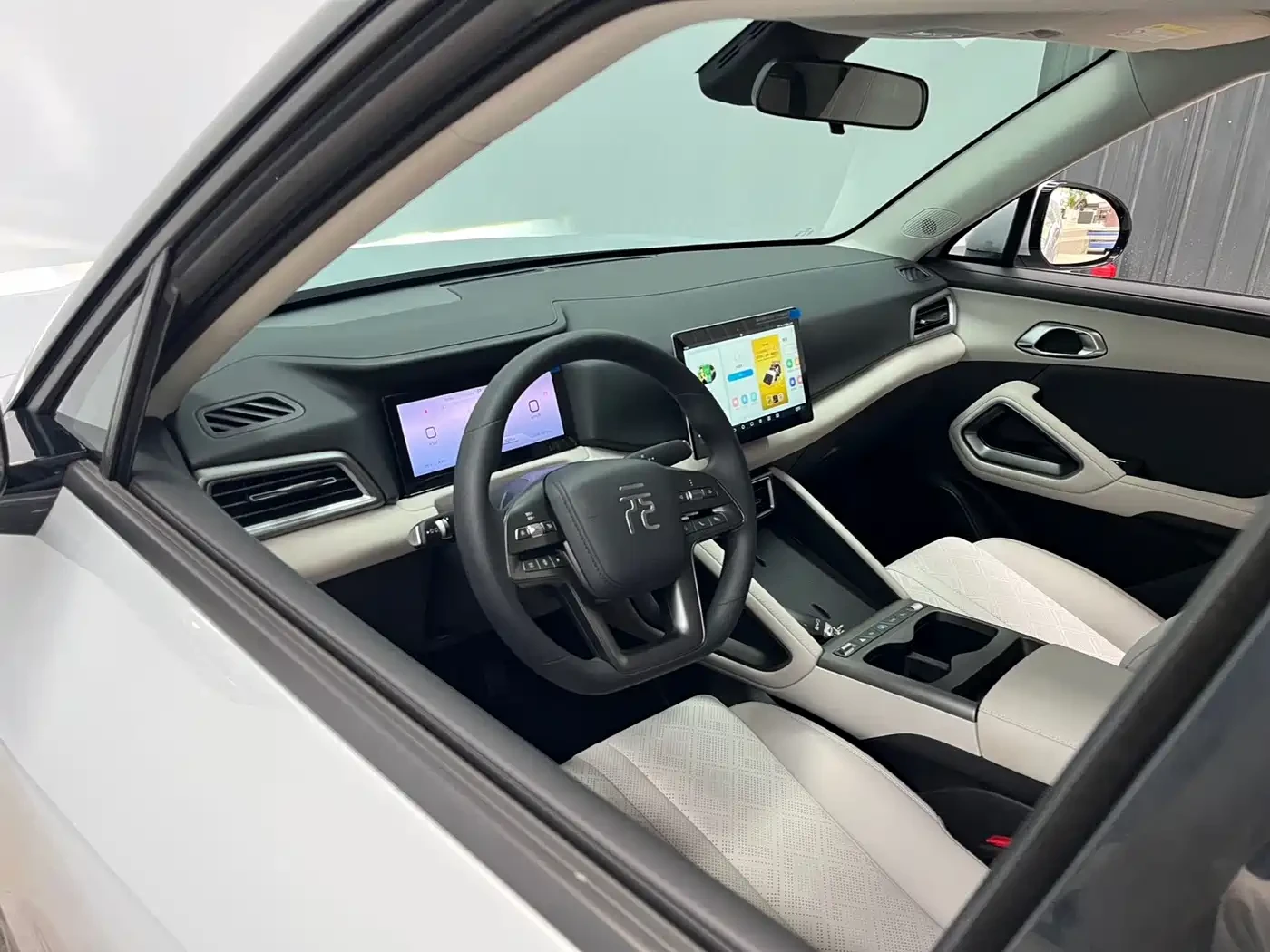 BYD Atto 2 301KM Navigator* EV* ������ ����*  | Mobile.bg � ����������� 7