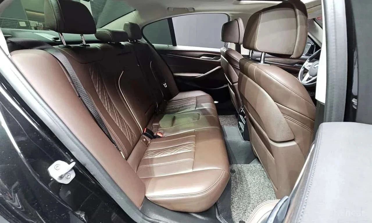 BMW 530, снимка 12 - Автомобили и джипове - 56688525
