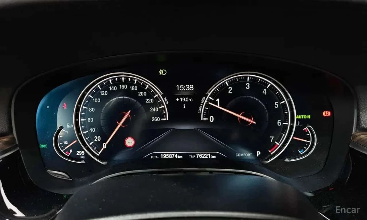 BMW 530, снимка 8 - Автомобили и джипове - 56688525