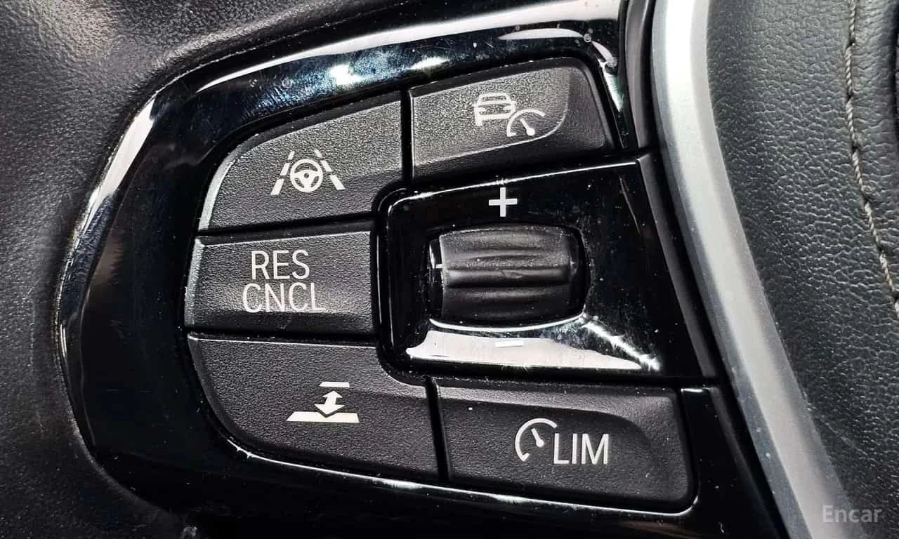 BMW 530, снимка 15 - Автомобили и джипове - 56688525