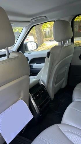 Обява за продажба на Land Rover Range Rover Sport Range Rover Sport 3.0 SDV6 ~21 900 лв. - изображение 11 | Auto.bg Обява за продажба на Land Rover Range Rover Sport Range Rover Sport 3.0 SDV6 ~21 900 лв. - изображение 11