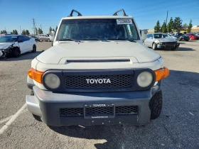 Toyota Fj cruiser * Възможност за Лизинг* , снимка 5 - Автомобили и джипове - 53626264