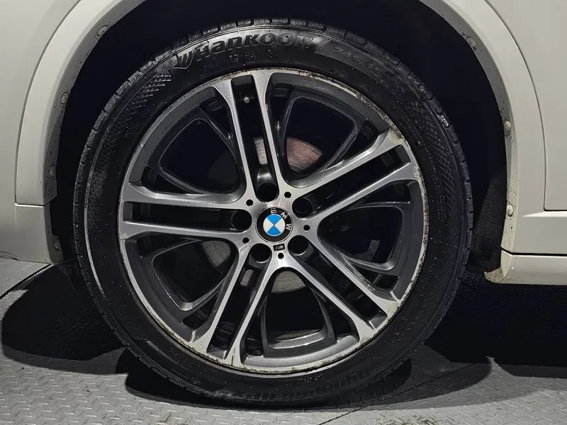 BMW X4 2.0d, снимка 5 - Автомобили и джипове - 54604847
