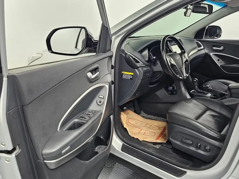 Hyundai Santa fe The Prime Diesel 2.0 2Wd Premium, снимка 10 - Автомобили и джипове - 56072963