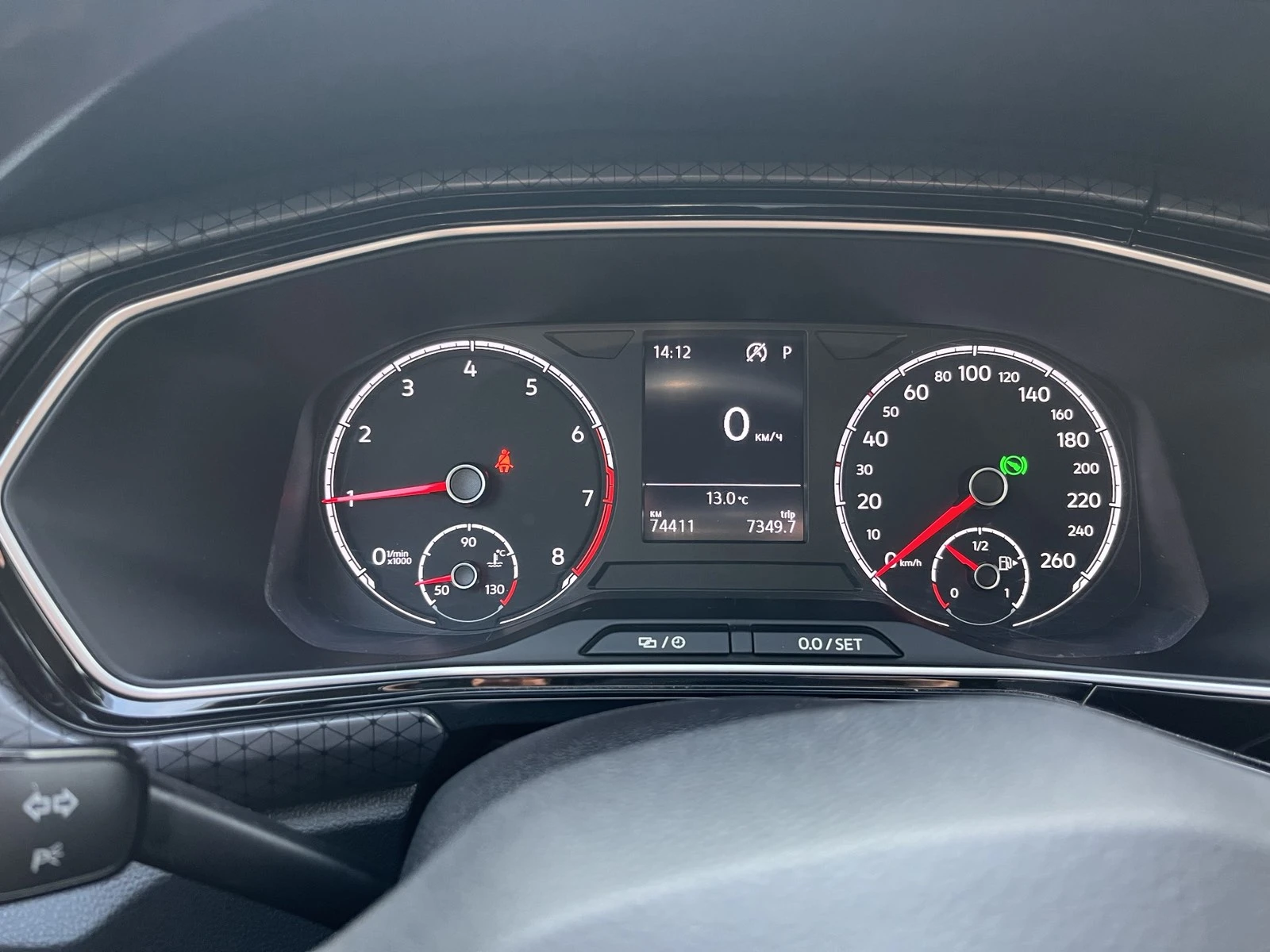 VW T-Cross 1.0 116HP от Порше България - изображение 10