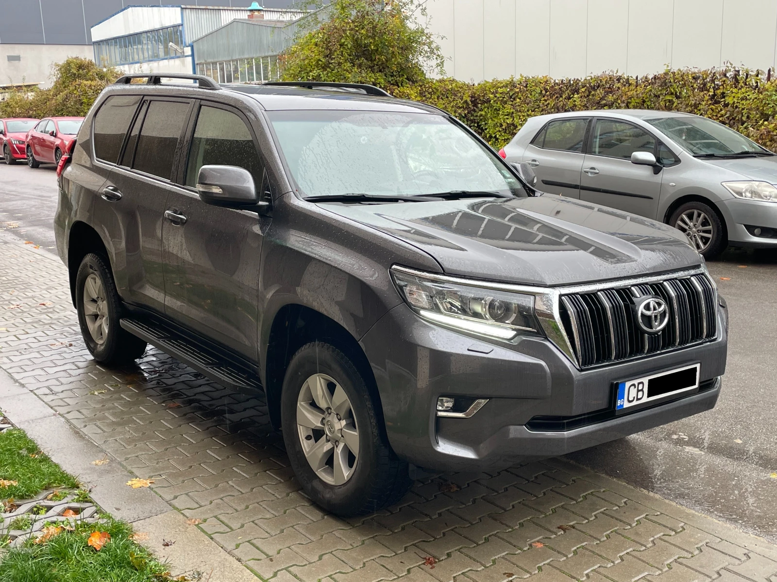 Toyota Land cruiser 2.8 D-4D 4WD J150 Facelift-   | Mobile.bg   2