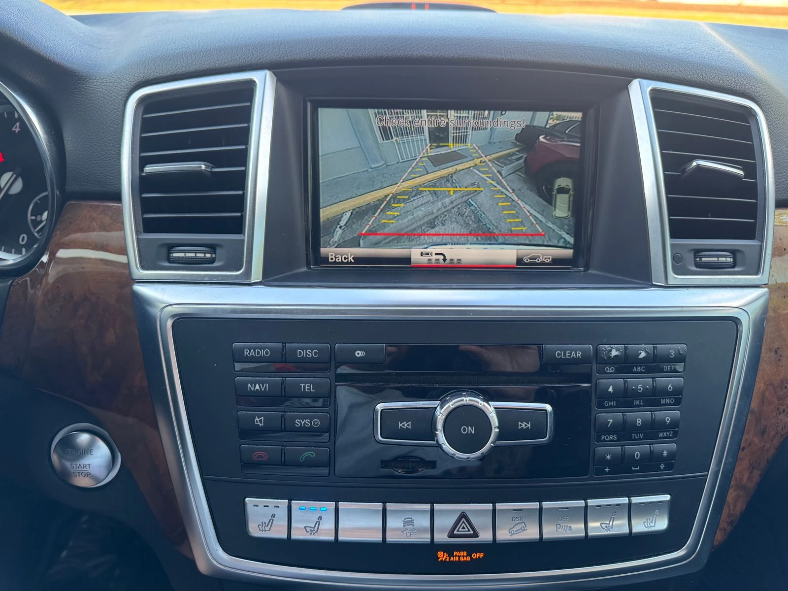 Mercedes-Benz ML 350 AMG* DISTRONIK* HARMAN* KEYLESS GO* BI-XENON* LANE - изображение 9