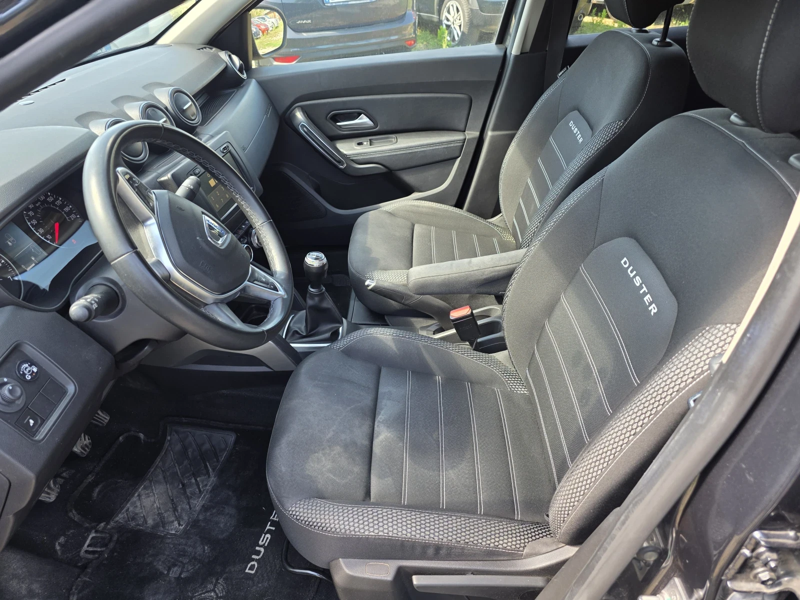 Dacia Duster 1.6i GPL - изображение 10