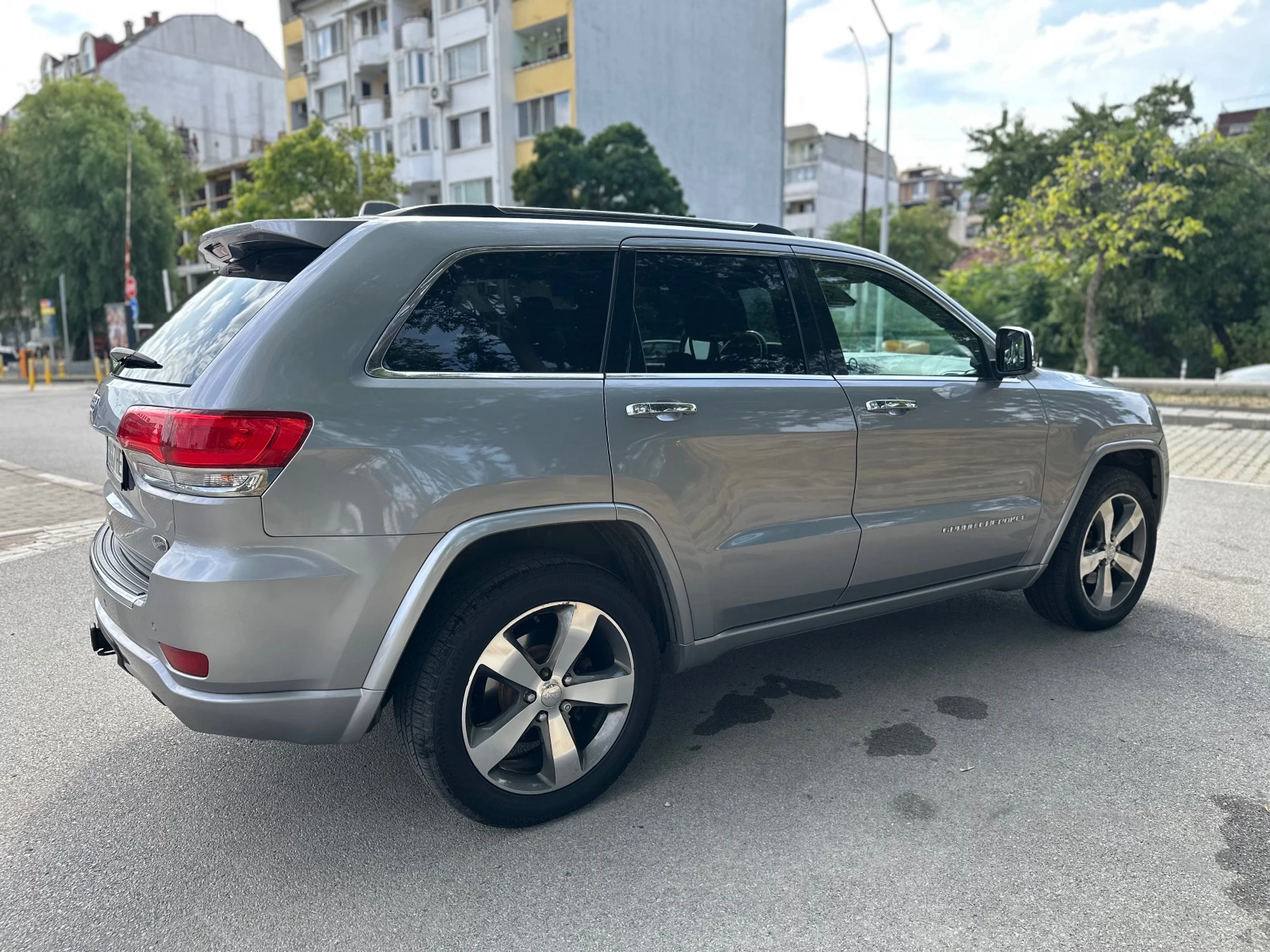 Jeep Grand cherokee 3.6 - OVERLAND - ГАЗ - изображение 4