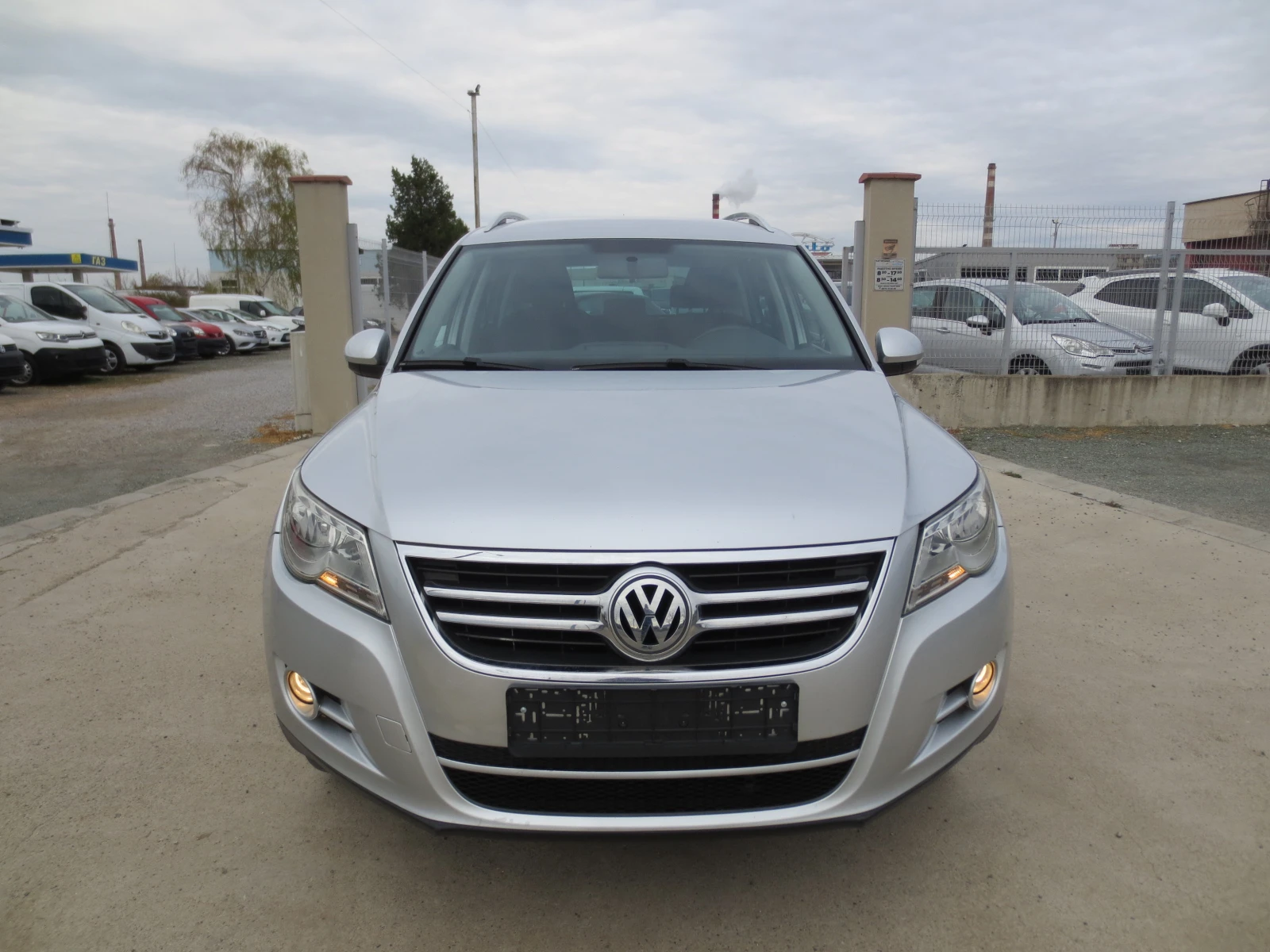 VW Tiguan 2.0TDI* DSG* 4-Motion* , снимка 2 - Автомобили и джипове - 54189642