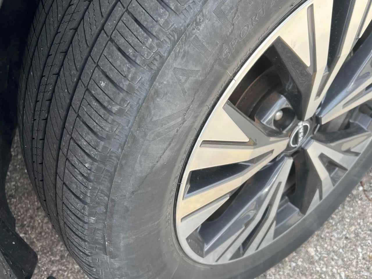 Nissan Rogue * SV * 2 ����� * ���������������� * ������� | Mobile.bg � ����������� 7