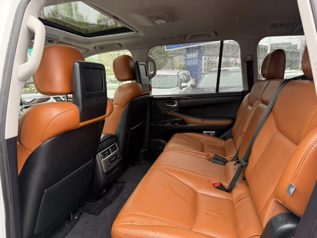 Lexus LX 570 MARK LEV* 3X TV* ПОДГРЕВ* ОБДУХВАНЕ* 6+ 1* ШИБИДАХ, снимка 15 - Автомобили и джипове - 54236178