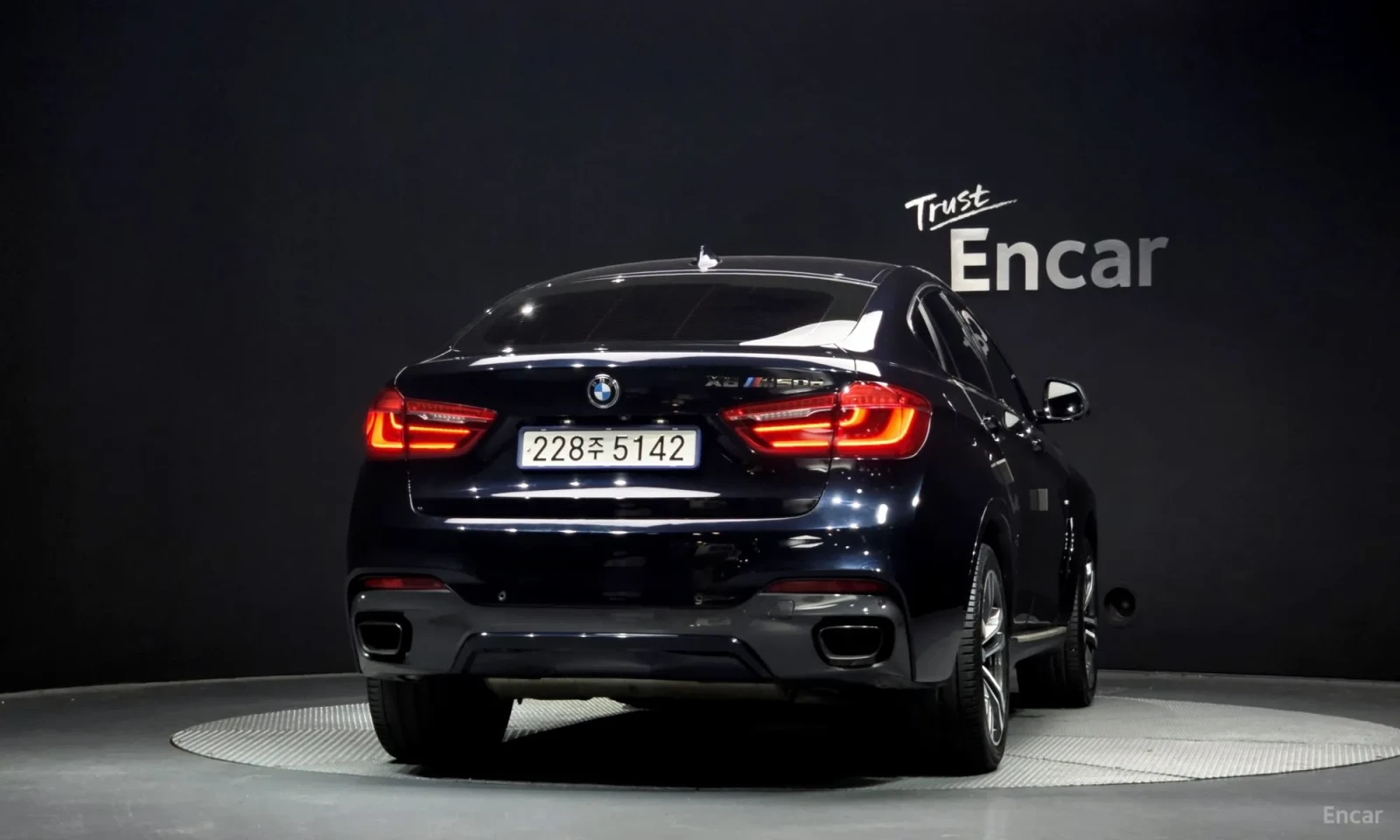 BMW X6 50D\Двуцветен салон\ фулл екстри, снимка 4 - Автомобили и джипове - 55571953