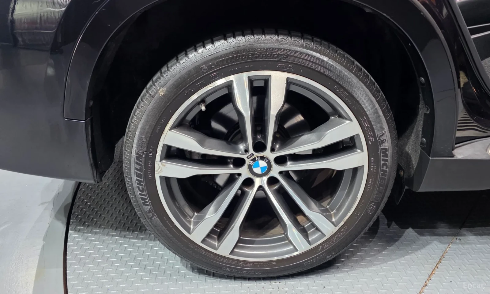 BMW X6 50D\Двуцветен салон\ фулл екстри, снимка 5 - Автомобили и джипове - 55571953