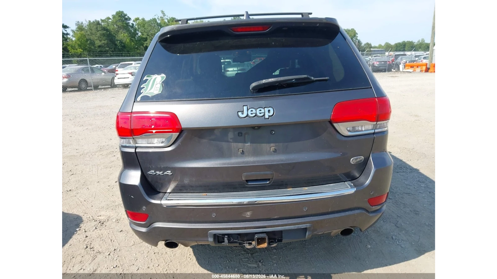 Jeep Grand cherokee 5.7 / OVERLAND / ОБДУХВАНЕ / ПОДГРЕВИ / ДИСТРОНИК , снимка 5 - Автомобили и джипове - 55814676