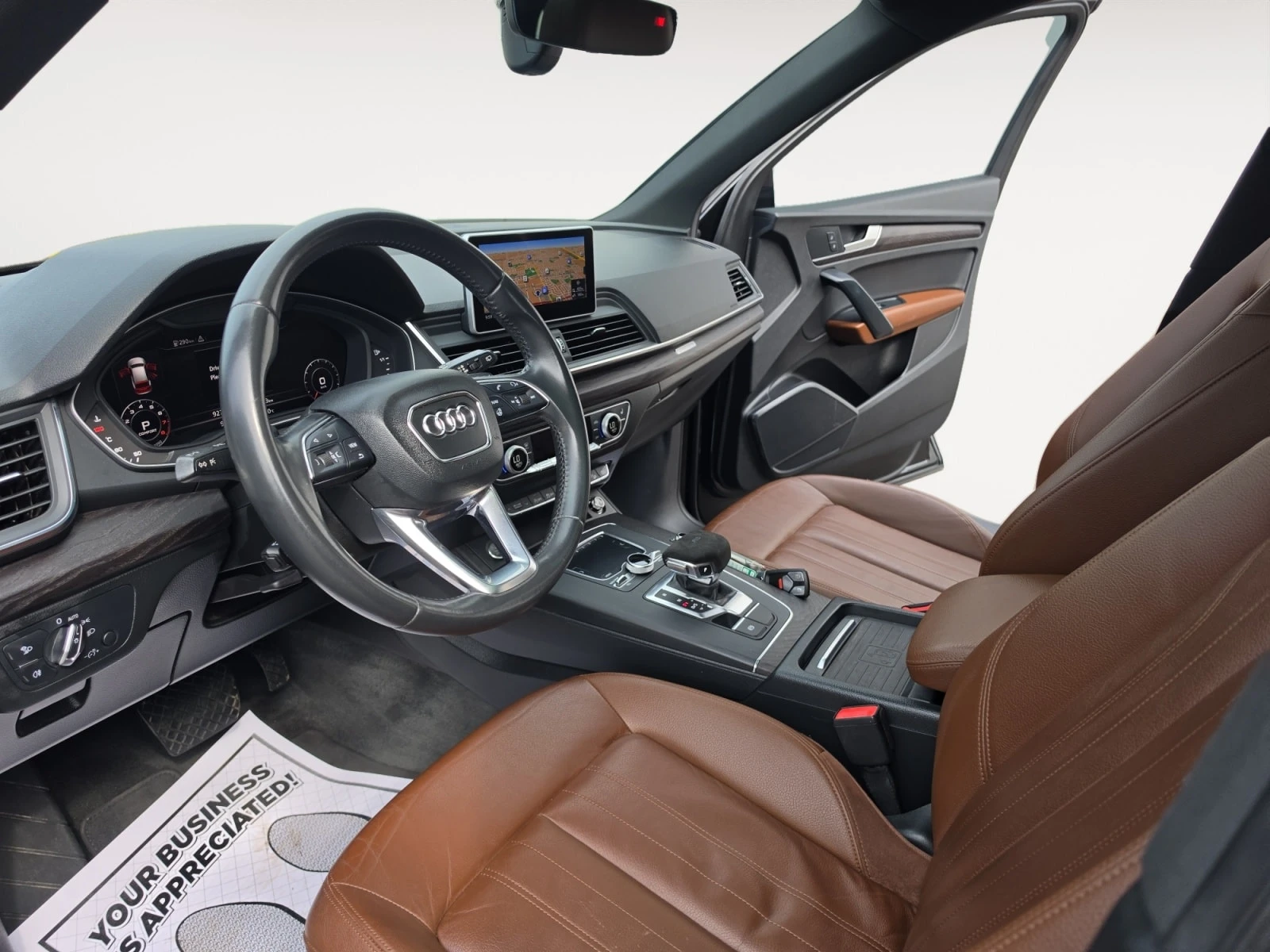 Audi Q5 * Progressiv * CARFAX * ОПЦИЯ ЗА ФИНАНСИРАНЕ * , снимка 5 - Автомобили и джипове - 55833674