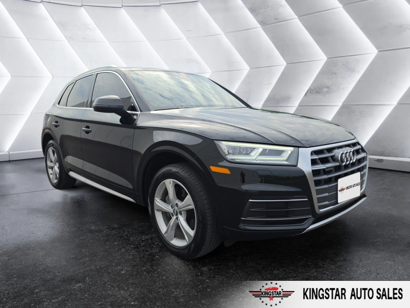 Audi Q5 * Progressiv * CARFAX * ОПЦИЯ ЗА ФИНАНСИРАНЕ * , снимка 16 - Автомобили и джипове - 55833674