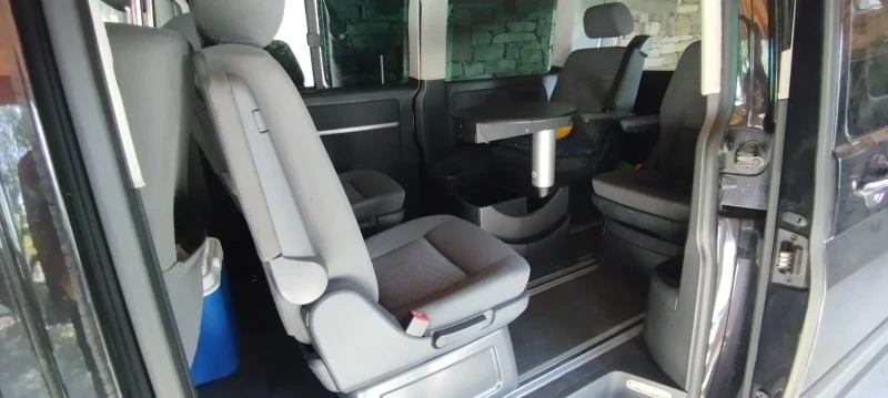 VW Multivan, снимка 10 - Бусове и автобуси - 52206460