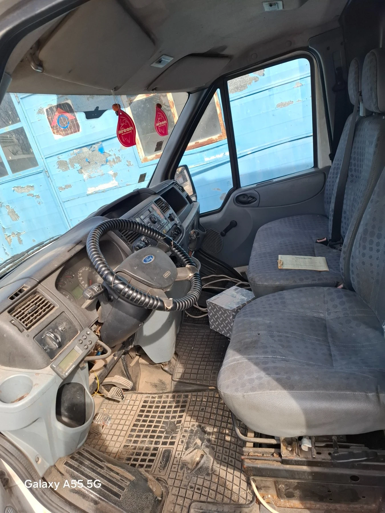 Ford Transit 2.4TDCI - изображение 5