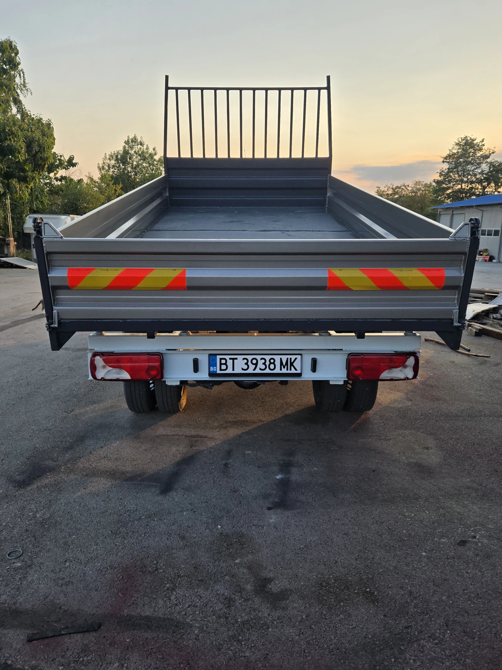 Mercedes-Benz Sprinter Самосвал , снимка 13 - Бусове и автобуси - 55575654