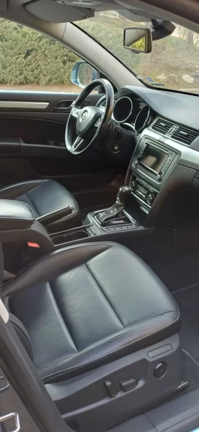 Skoda Superb, снимка 13
