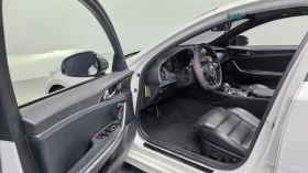 Kia Stinger GT* 3.3* TURBO* DISTRONIC* 360* ПОДГРЕВ* ОБДУХ* , снимка 8