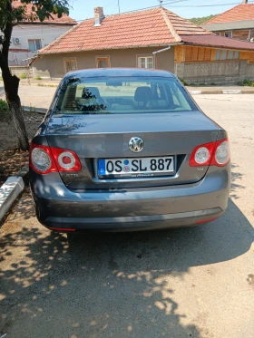VW Jetta Седан, снимка 5