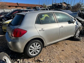 Toyota Auris 2.0D4D, снимка 4