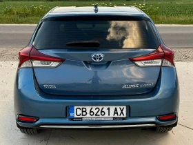 Toyota Auris 1.8 HYBRID/Сервизна история/Автомат/Нова батерия, снимка 5