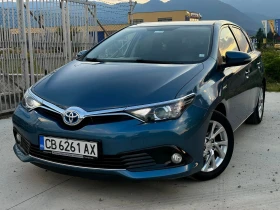 Toyota Auris 1.8 HYBRID/Сервизна история/Автомат/Нова батерия, снимка 8