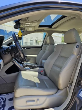 Обява за продажба на Honda Accord 2.4i-VTEC Executive Distronic Facelift  ~28 990 лв. - изображение 9