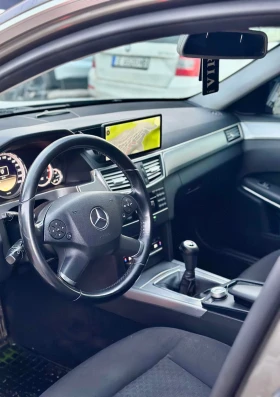 Mercedes-Benz E 200 CDI, снимка 5