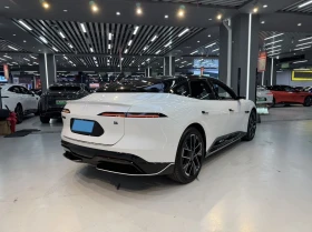 Avatr 06 RWD 72.88KWH Pro Edition | Auto.bg — изображение 8